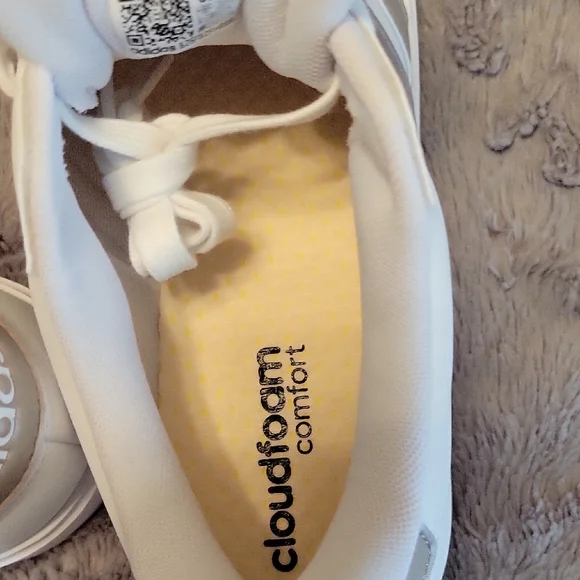 adidas White and Gray Women's Sneakers - Picture 7 of 8